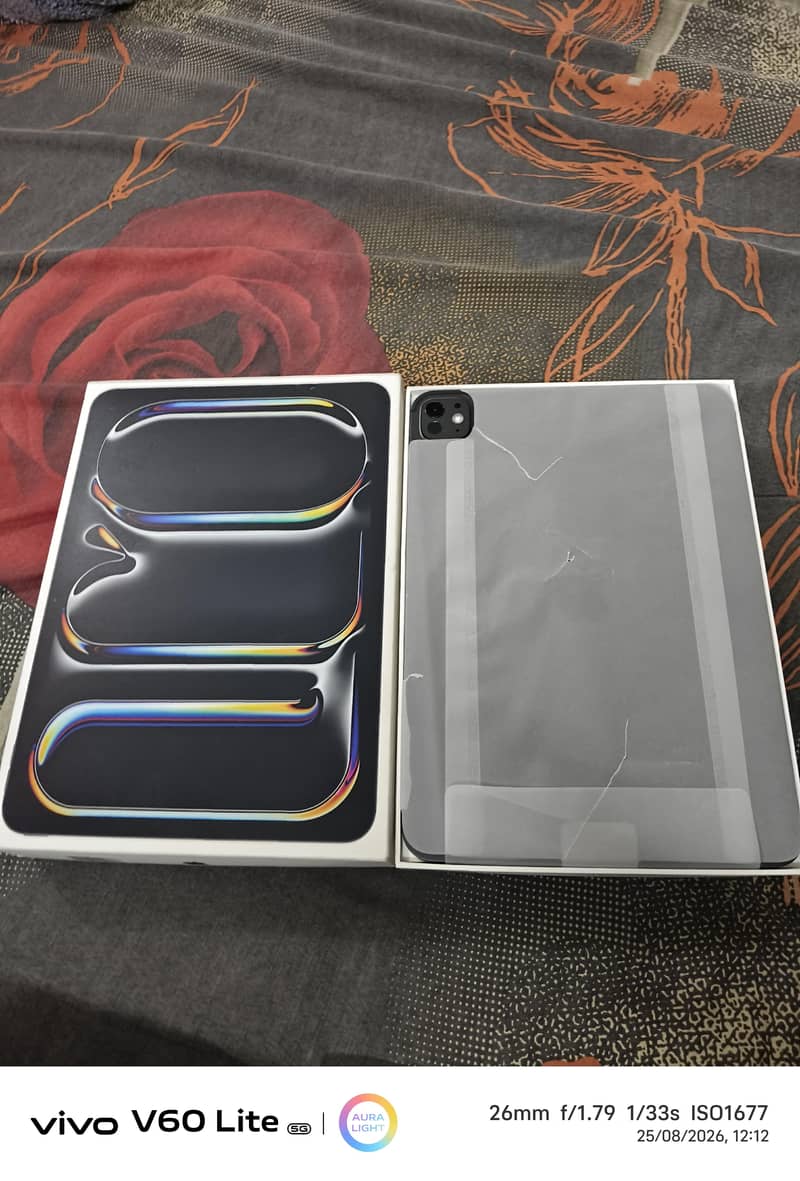 Ipad pro m5 10/10 1