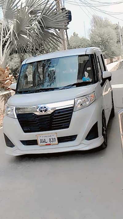 Toyota Roomy 2020