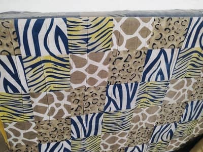 single bed matress in gud condition