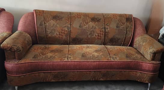 Beautiful 5-Seater Sofa  10/10 Condition”