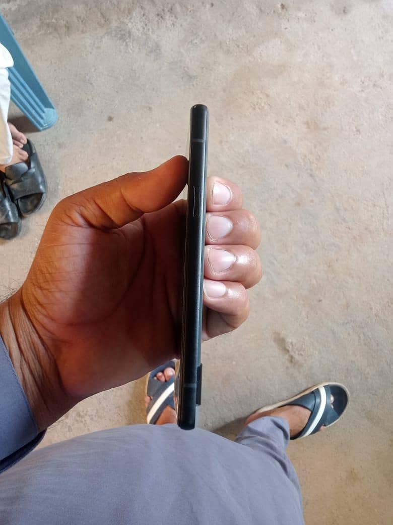 Google Pixel 6a 4