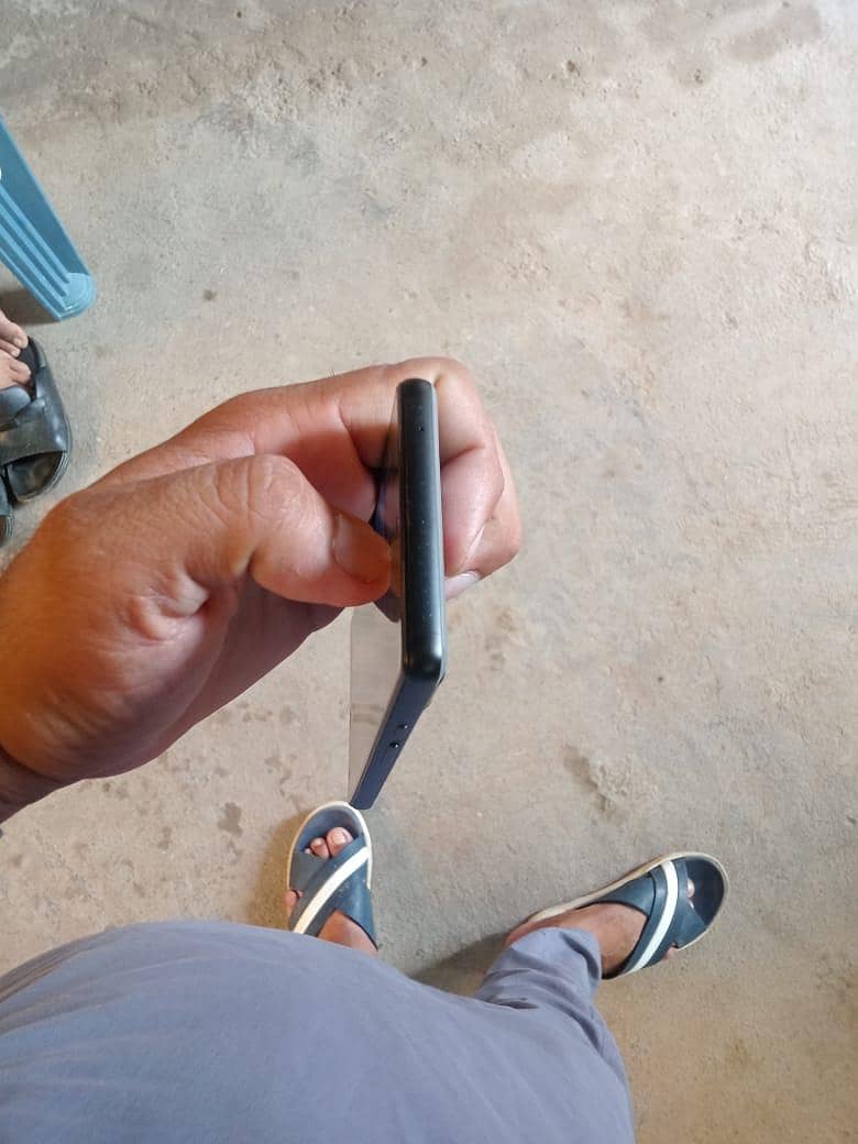 Google Pixel 6a 5