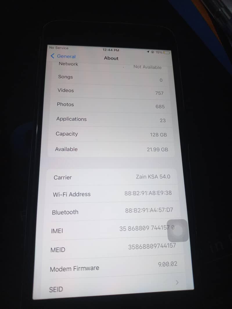 Apple iPhone 8 Plus 3