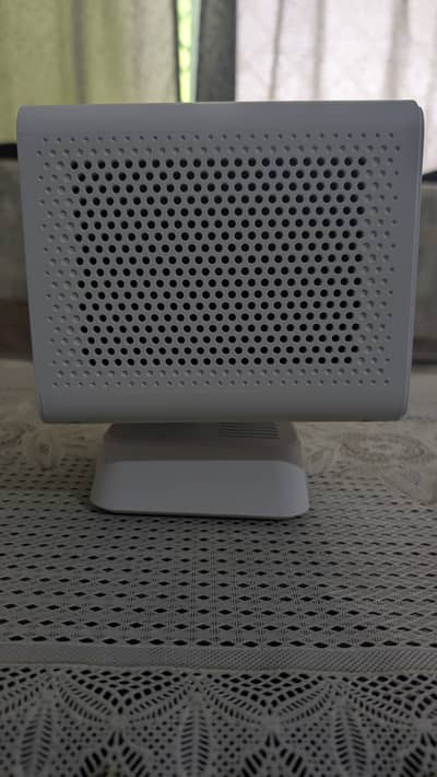 P50 Ultra Smart Projector