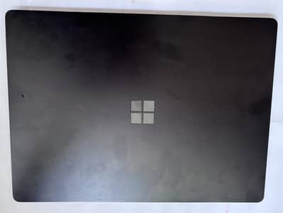 Microsoft Surface Laptop 4 Core i7 11th gen 16gb Ram 256 SSD