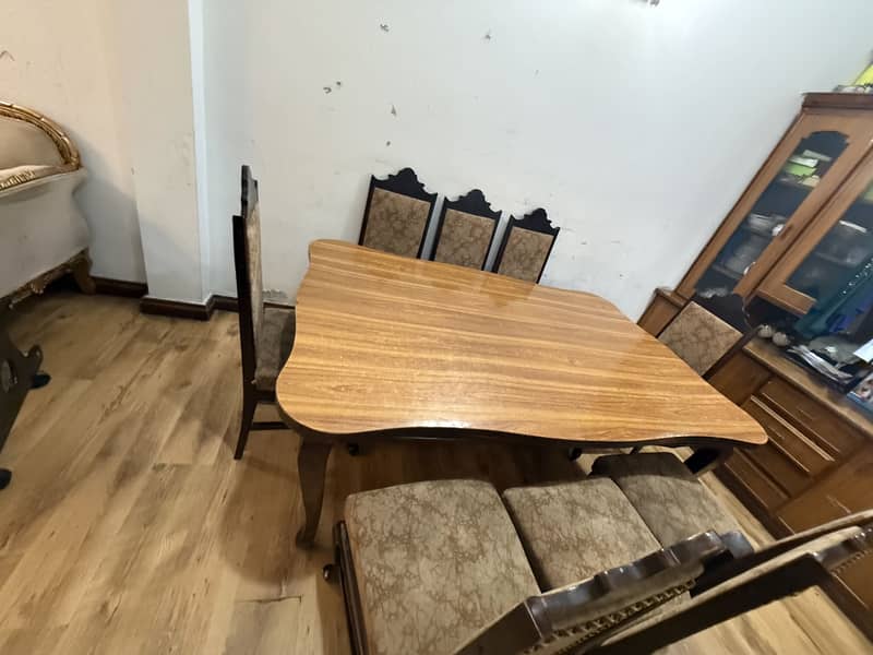 Dining table 3