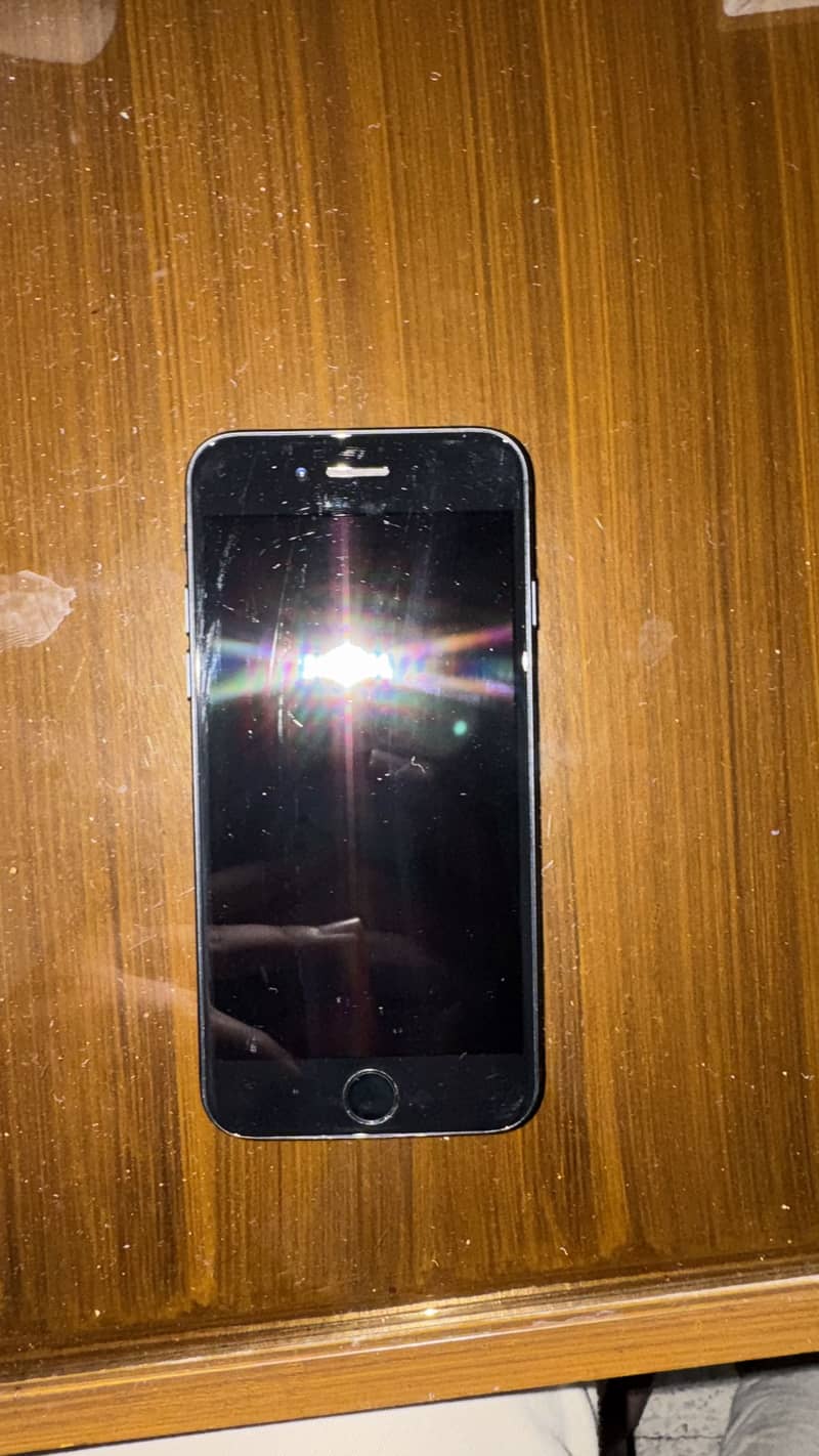 Apple iPhone 7 1