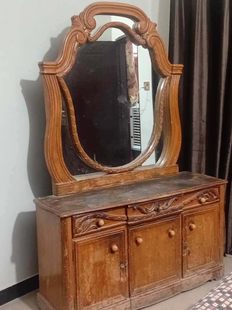 Dressing Table 1