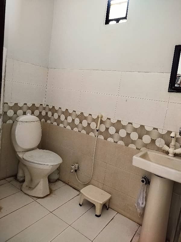 3rd Floor 3 Bed 5