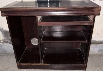 Multipurpose computer table with leather finishing