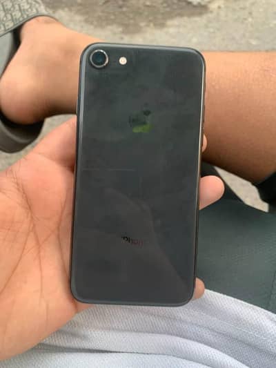 Apple iPhone 8