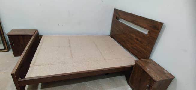 queen size bed for sale