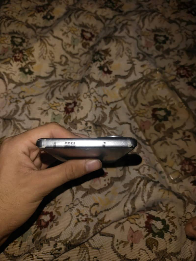 tecno camon 40 pro 1
