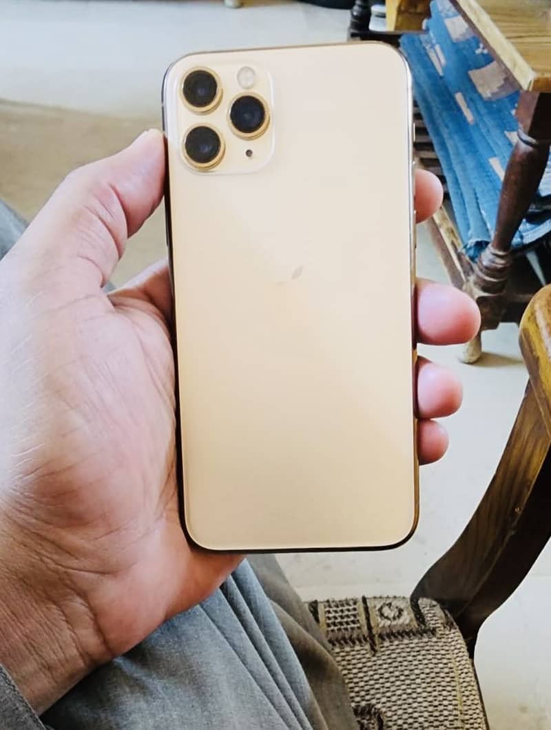 Apple iPhone 11 Pro 0