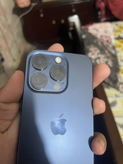Apple iPhone 15 Pro