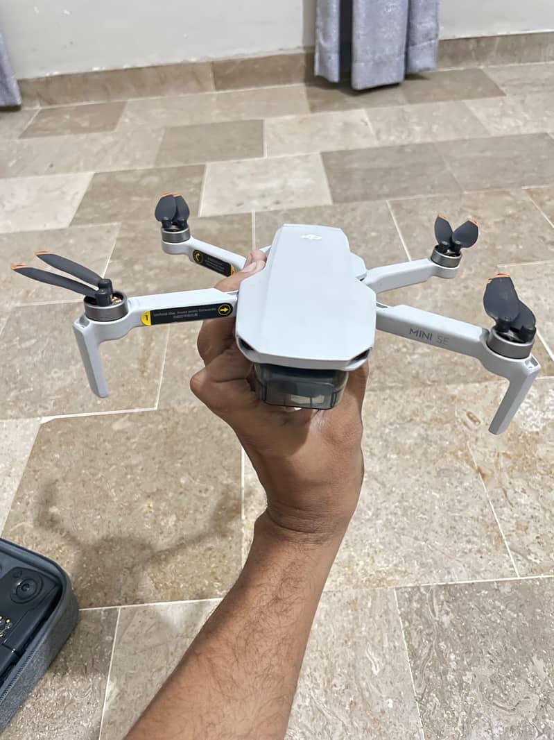 DJI mini combo drone 1