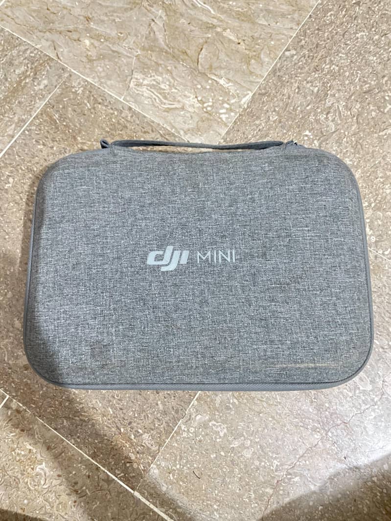DJI mini combo drone 6