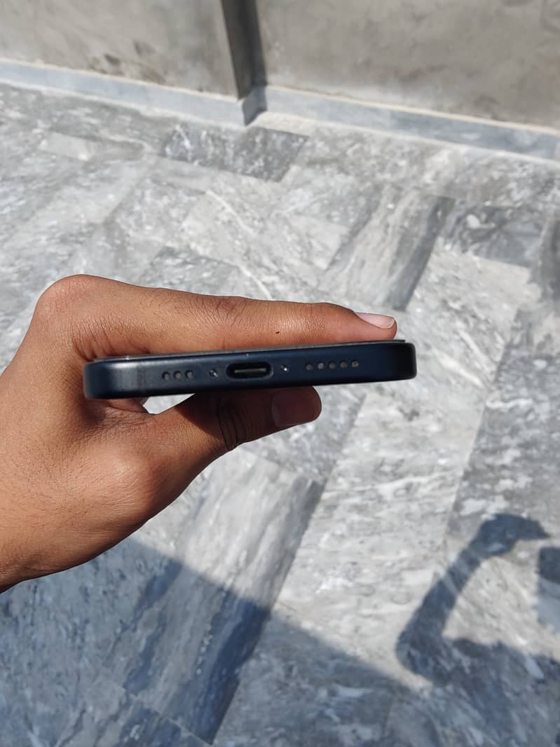 Apple iPhone 15 1