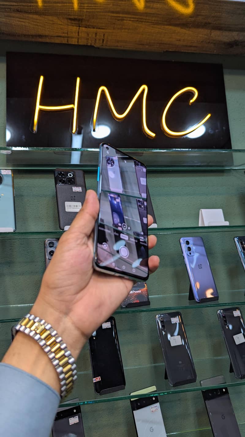 One Plus 8T 4