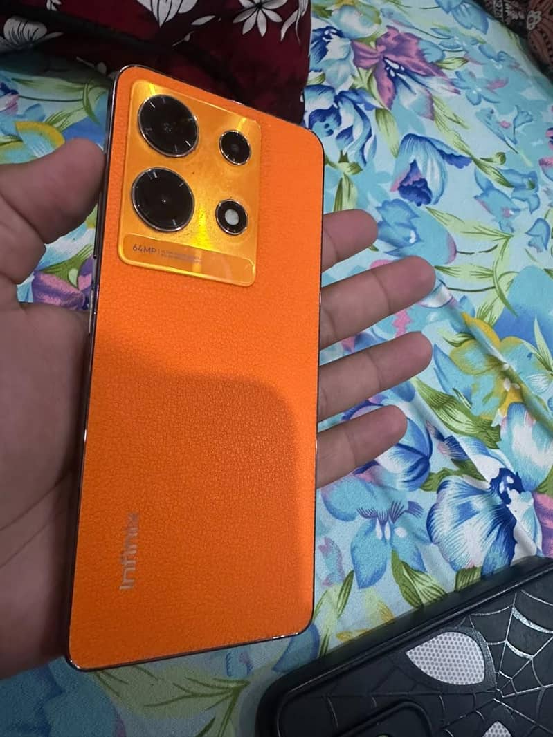 INFiNIX NOTE 30 0