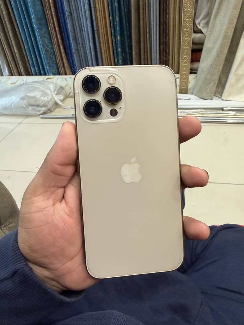 Apple iPhone 12 Pro Max 5