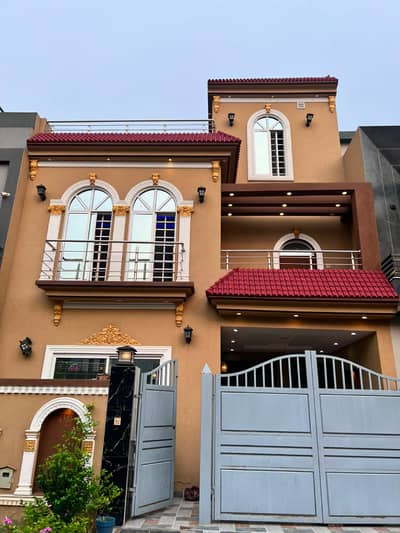 5 Marla Brand New House Available For Rent in A Block Phase 2 Main 60ft Road