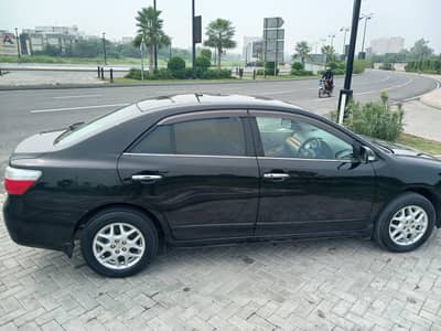 Toyota Premio 2011
