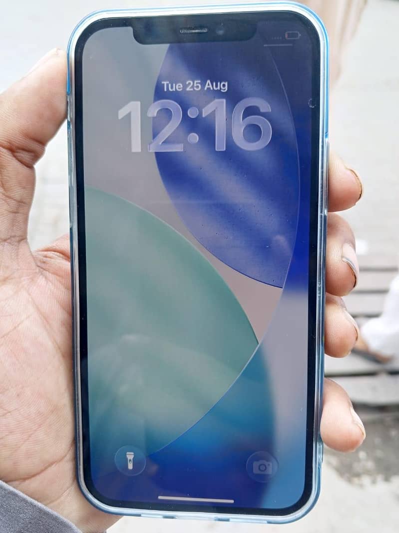 Apple iPhone 12 2
