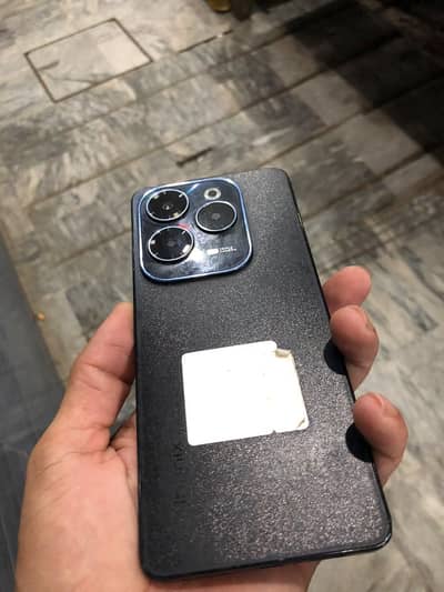 Infinix Hot 40