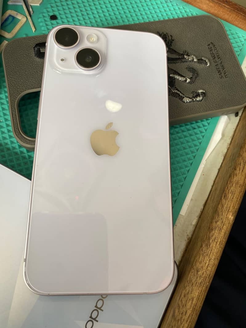 Apple iPhone 14 2
