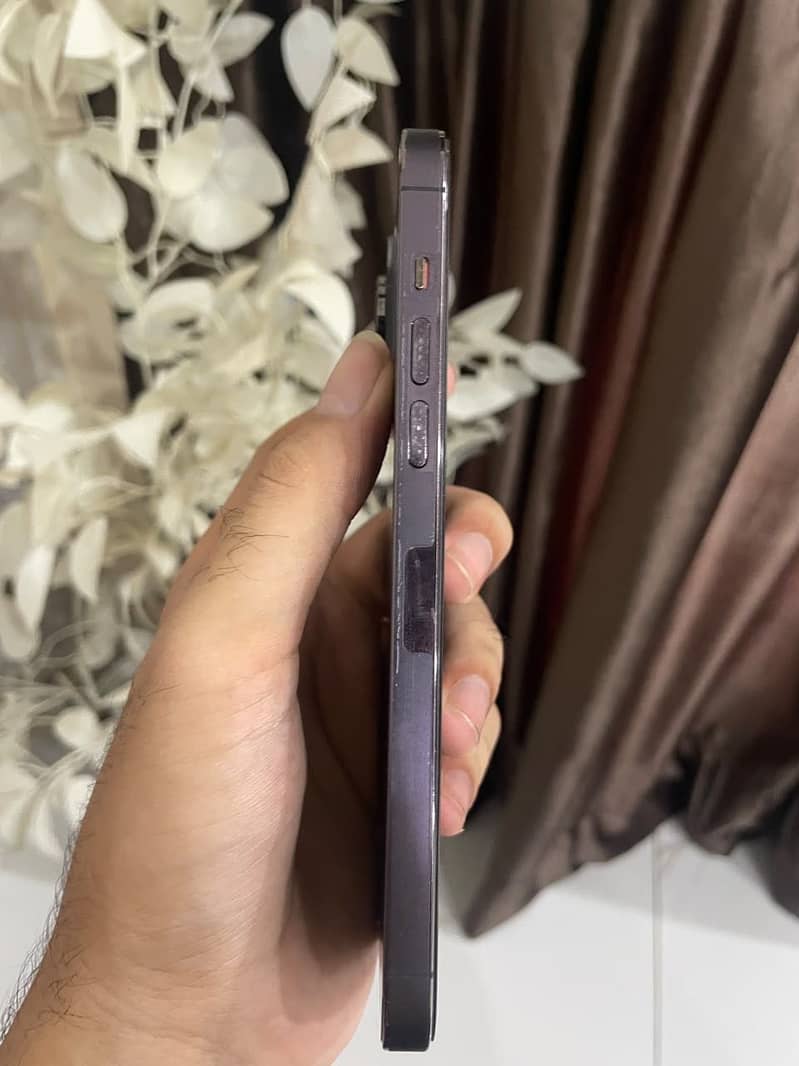 Apple iPhone 14 Pro Max 3