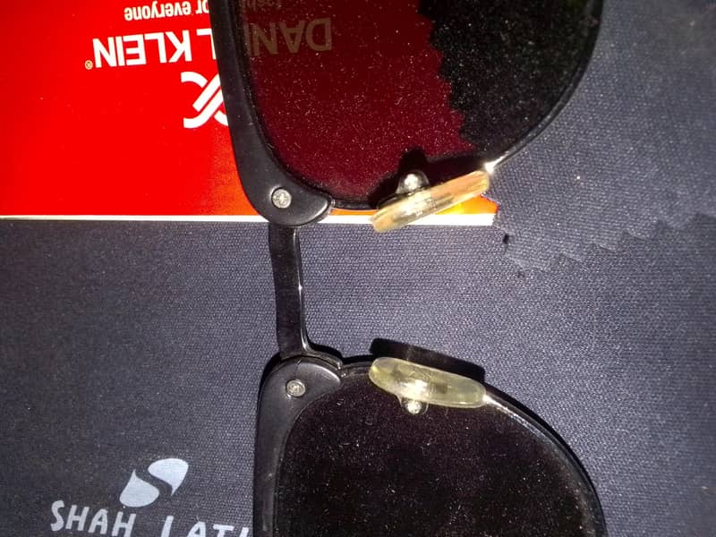 Daniel Klein Sun glasses 3