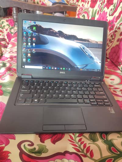 Dell Laptop Latitude E7250 – Core i5 | 8GB RAM | SSD