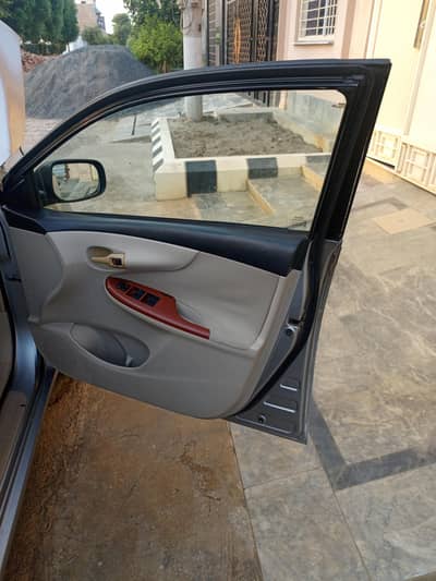 Toyota Corolla GLI 2012