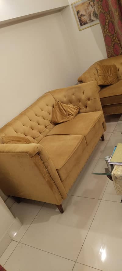 7 Seater Sofa Set Master Foam with Table