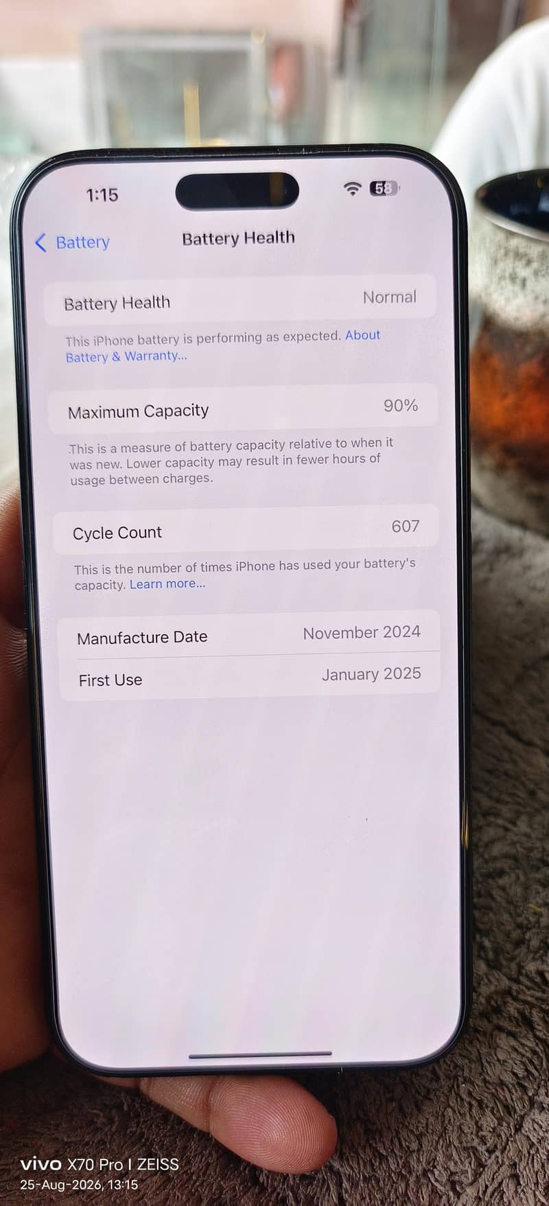 Apple iPhone 16 Pro Max 4