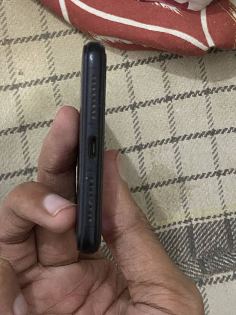 OPPO A37 4