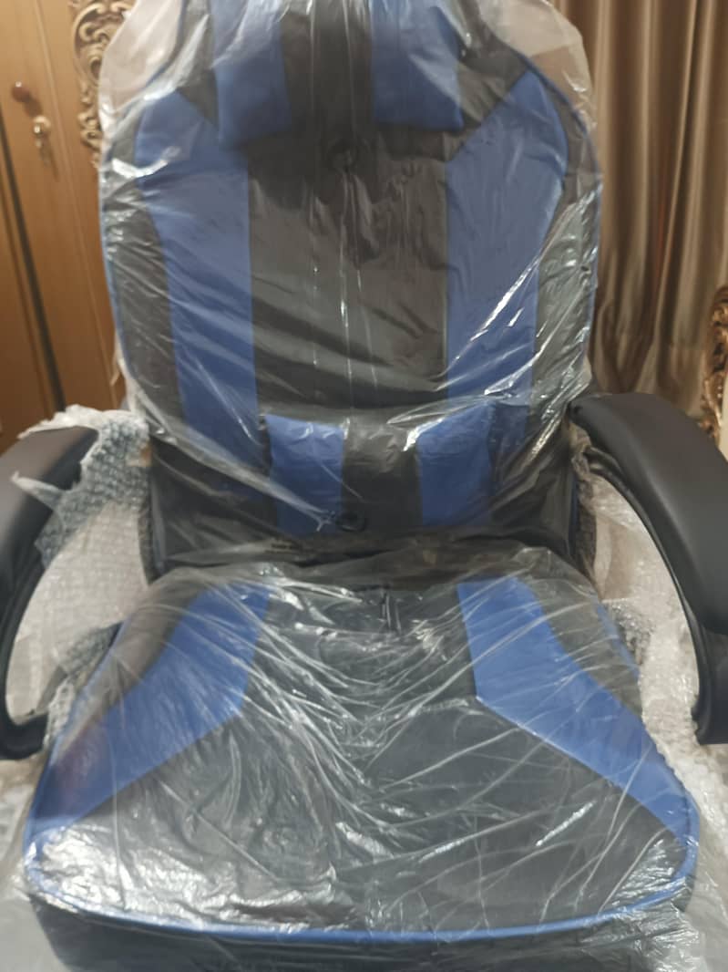 Gaming/Computer chair 1