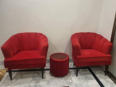 2 Stylish Red Barrel Chairs with Round Table – Excellent Condition