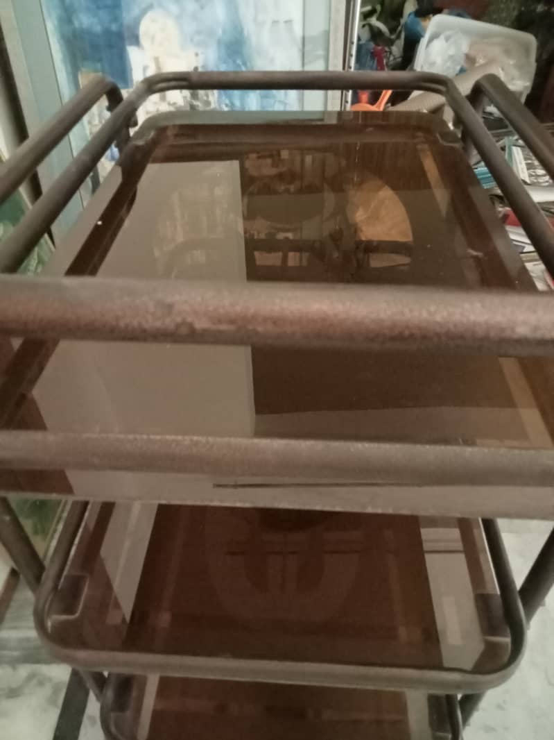 3 tier serving trolley 1