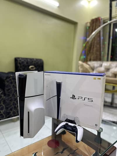 PS5 Slim 1Tb Japan
