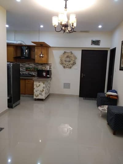 Commander Heights Brand New Semi Furnished 2 Bed Lounge for Rent
