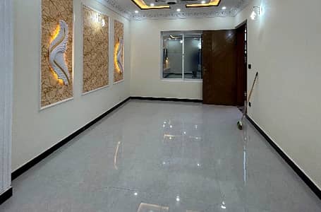 1000 Square Feet House For sale In I-11/2