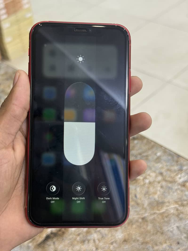 Apple iPhone 11 7