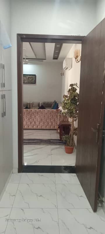 10 MARLA HOUSE FOR RENT WITH GAS