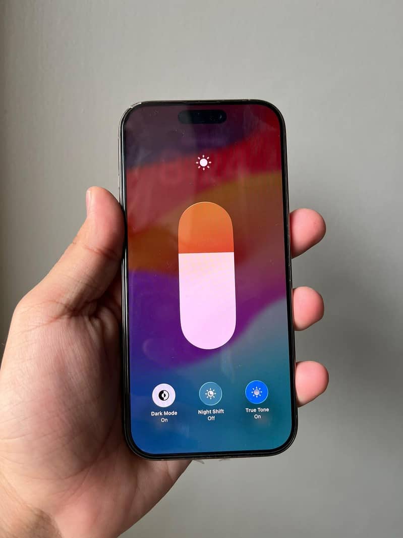 IPHONE 16 PRO 2