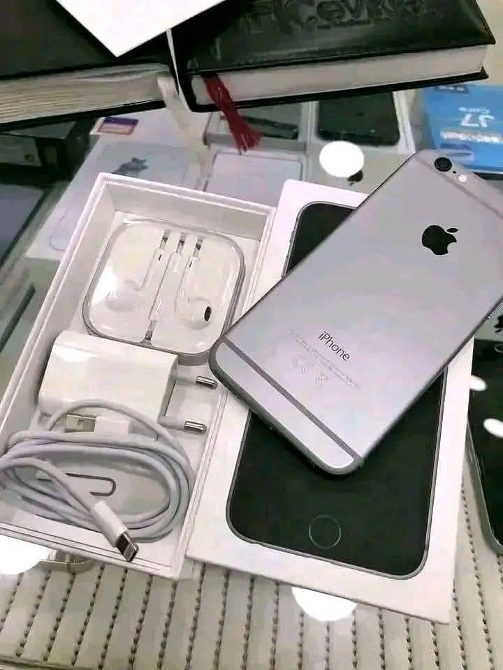 Apple iPhone 6S Plus 0