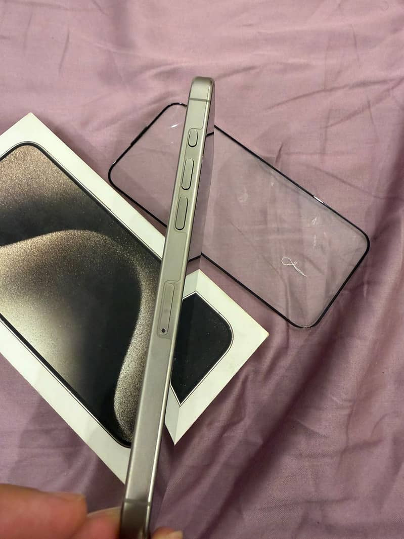 Apple iPhone 15 Pro Max Factory Unlocked Non-PTA  88% Battery 3