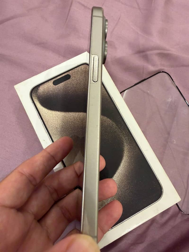 Apple iPhone 15 Pro Max Factory Unlocked Non-PTA  88% Battery 4
