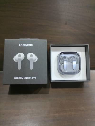 Samsung Galaxy Buds4 pro (made in Vietnam)